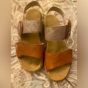 Remonte Jocelyn sandal worn only a handful of times.